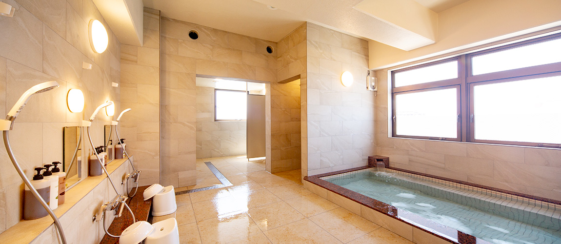 女性大浴場 「吉野川」